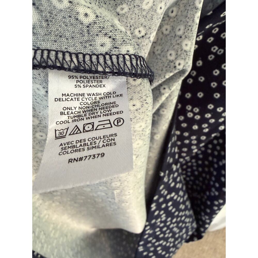 Ann Taylor Factory Navy Floral Print Blouse – Size Medium - Picture 6 of 8